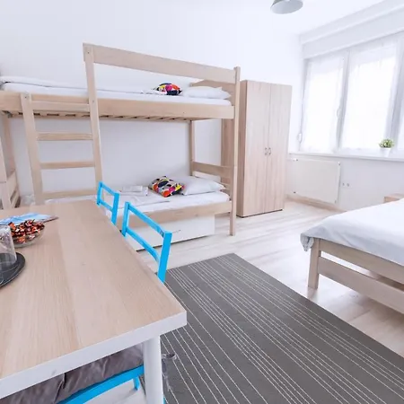 Hostel The Dots *